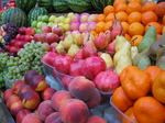 28181 Fresh fruit at Kiev market.jpg